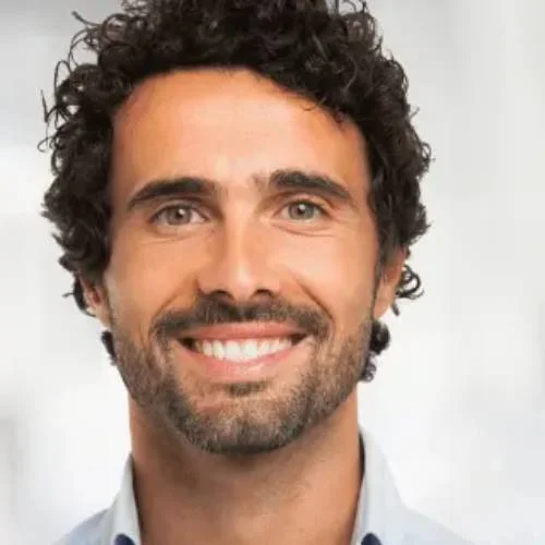 Mark R.